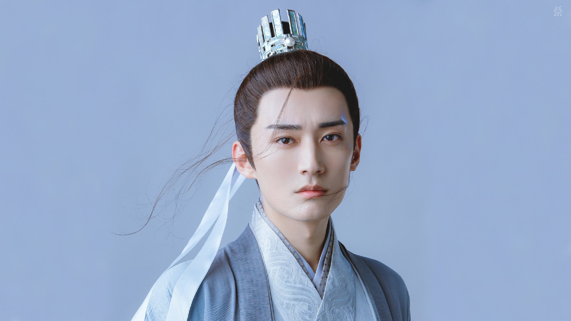 “惊天逆转!抢先领先后被逆转,剧情反转精彩纷呈”,惊天逆转最后捡走u盘的人是谁